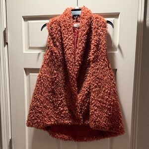 Entro Rust Textured Vest